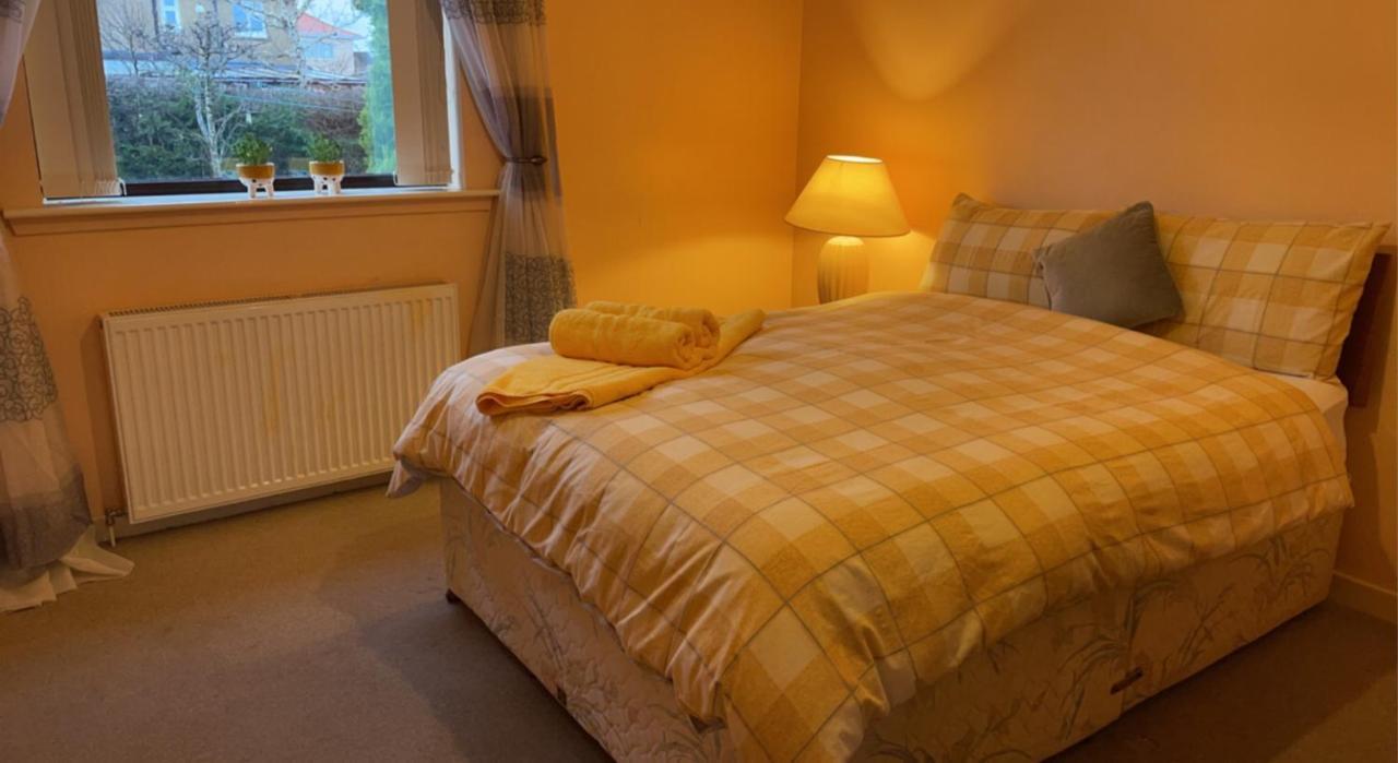 Wallace View - Holiday Home Stirling Exteriör bild